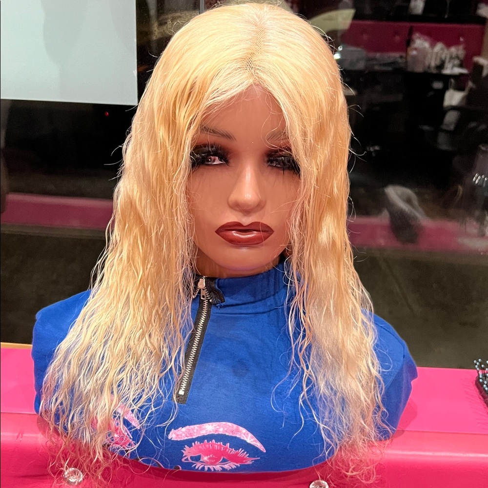 Blonde HD  Lace Frontal Human Wavy Hair Wig 22” 
180 Density